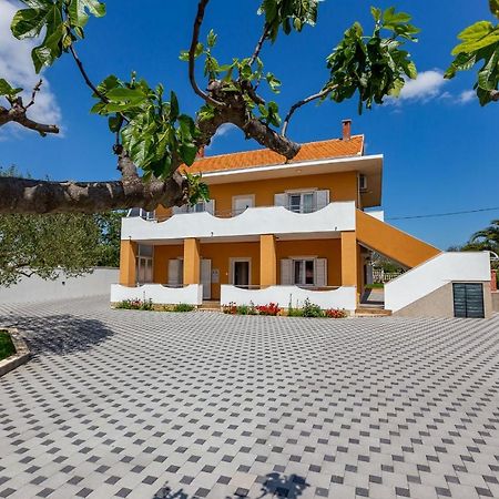 Mp Luxury Holiday Home With Swimming Pool 자다르 외부 사진